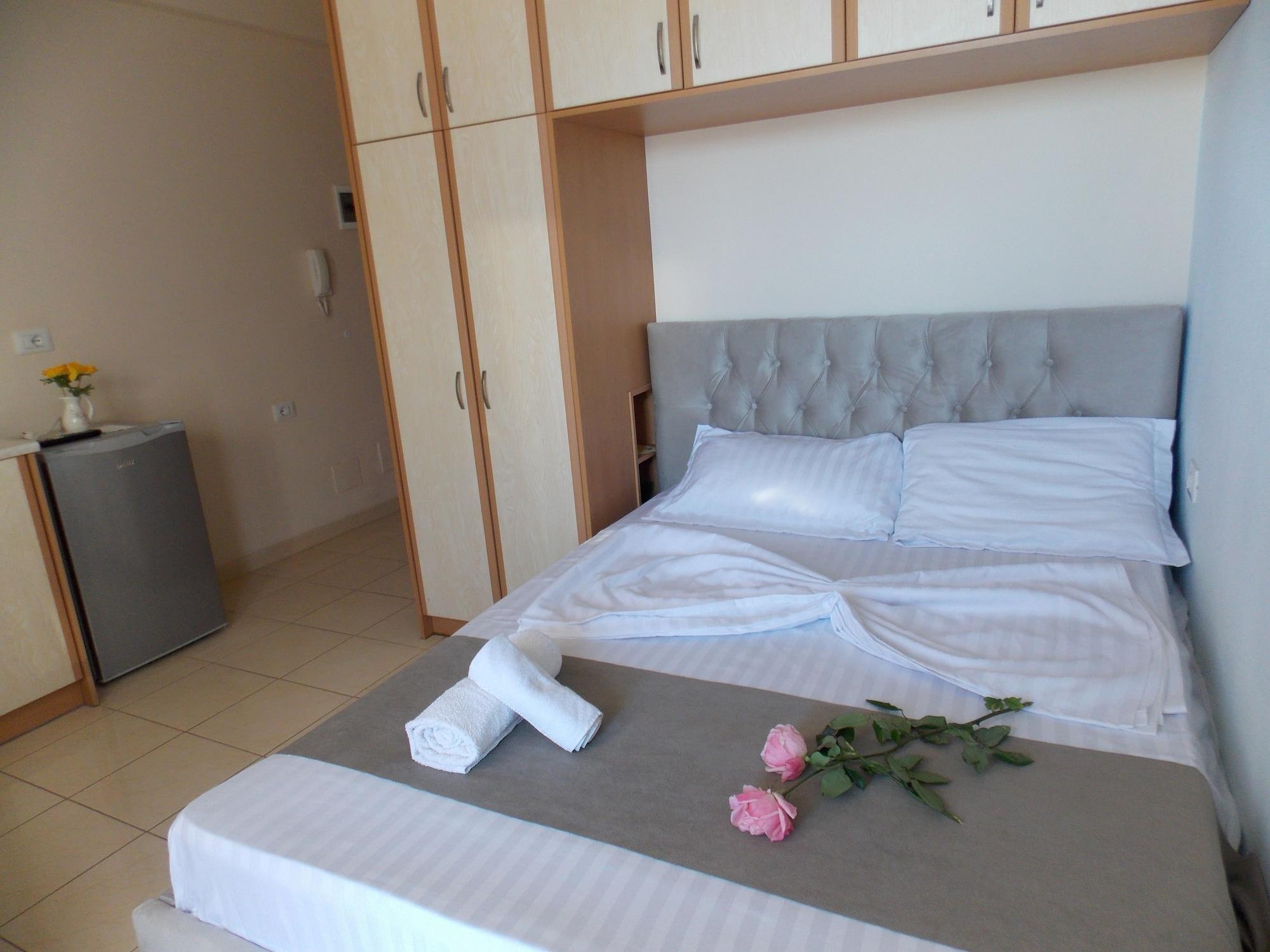Afrimi Relax Apartments Saranda Dış mekan fotoğraf