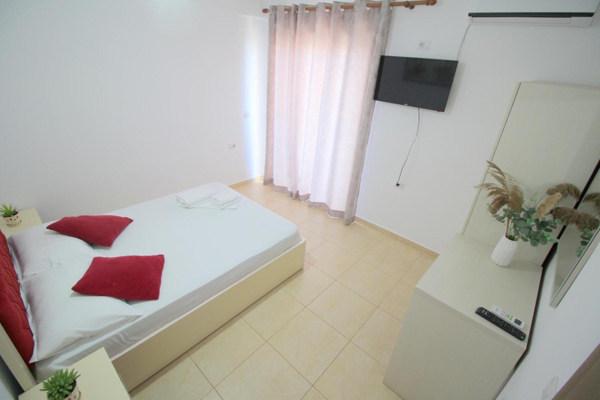 Afrimi Relax Apartments Saranda Dış mekan fotoğraf