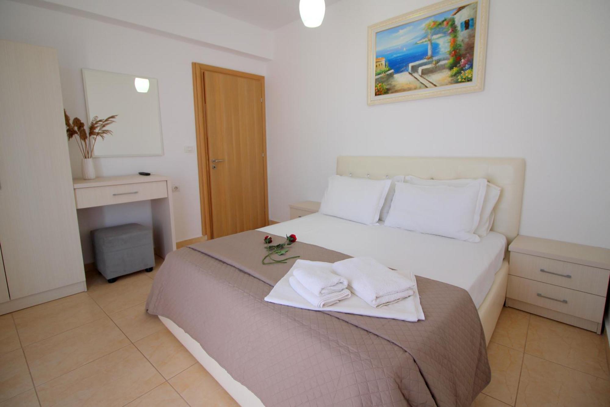 Afrimi Relax Apartments Saranda Dış mekan fotoğraf